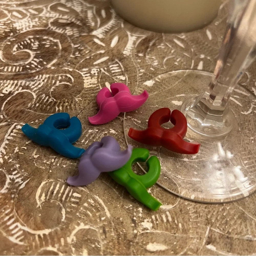 Joie colored silicone
